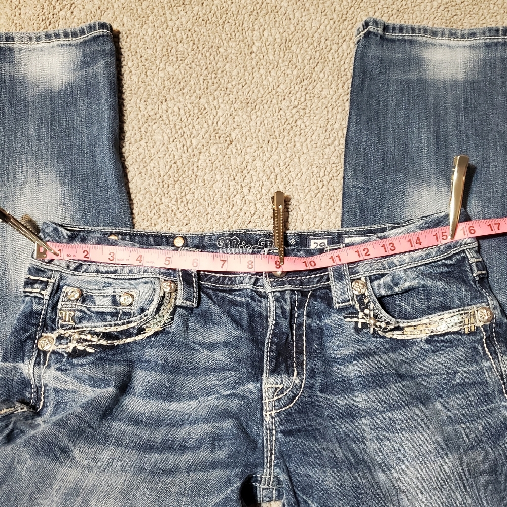 Miss Me Mid Rise Embroidered Bling Denim Easy Crop Jeans Y2K women Sz 29 - Picture 5 of 9